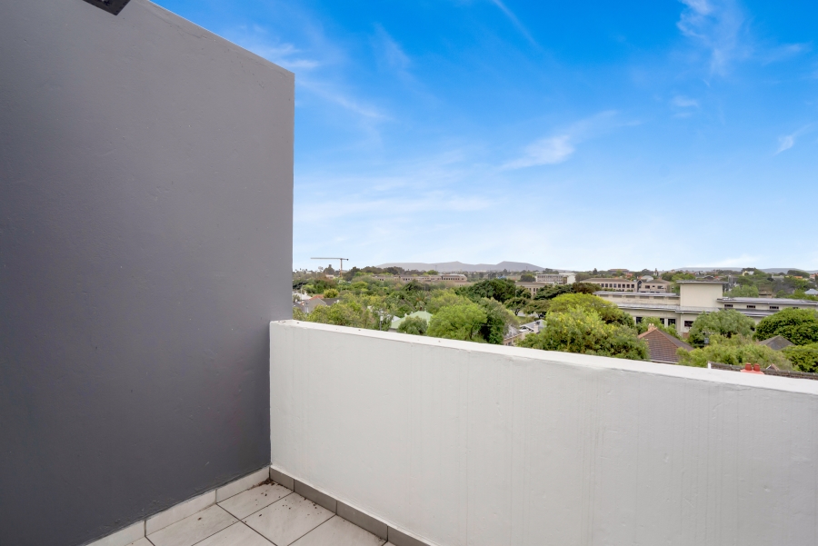1 Bedroom Property for Sale in Mowbray Western Cape